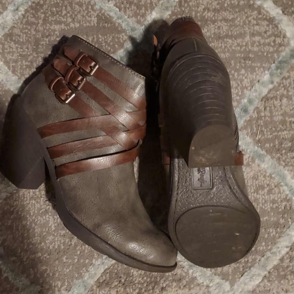 Booties - Picture 3 of 3